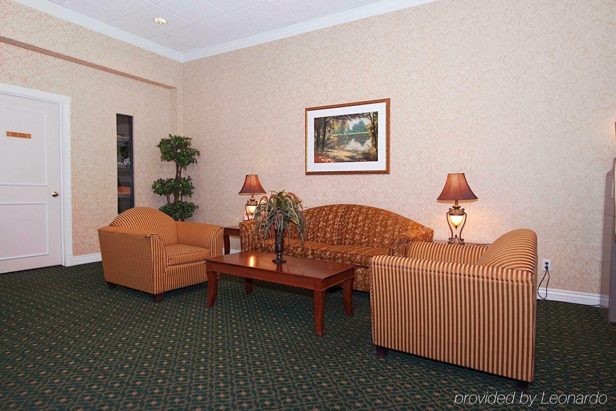 Ramada By Wyndham Provo Hotel Eksteriør billede